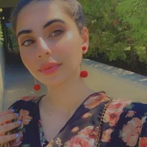 Meet your Posher, Mena